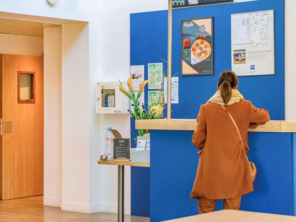 Ibis Budget Lyon Est Saint Quentin Fallavier Zewnętrze zdjęcie