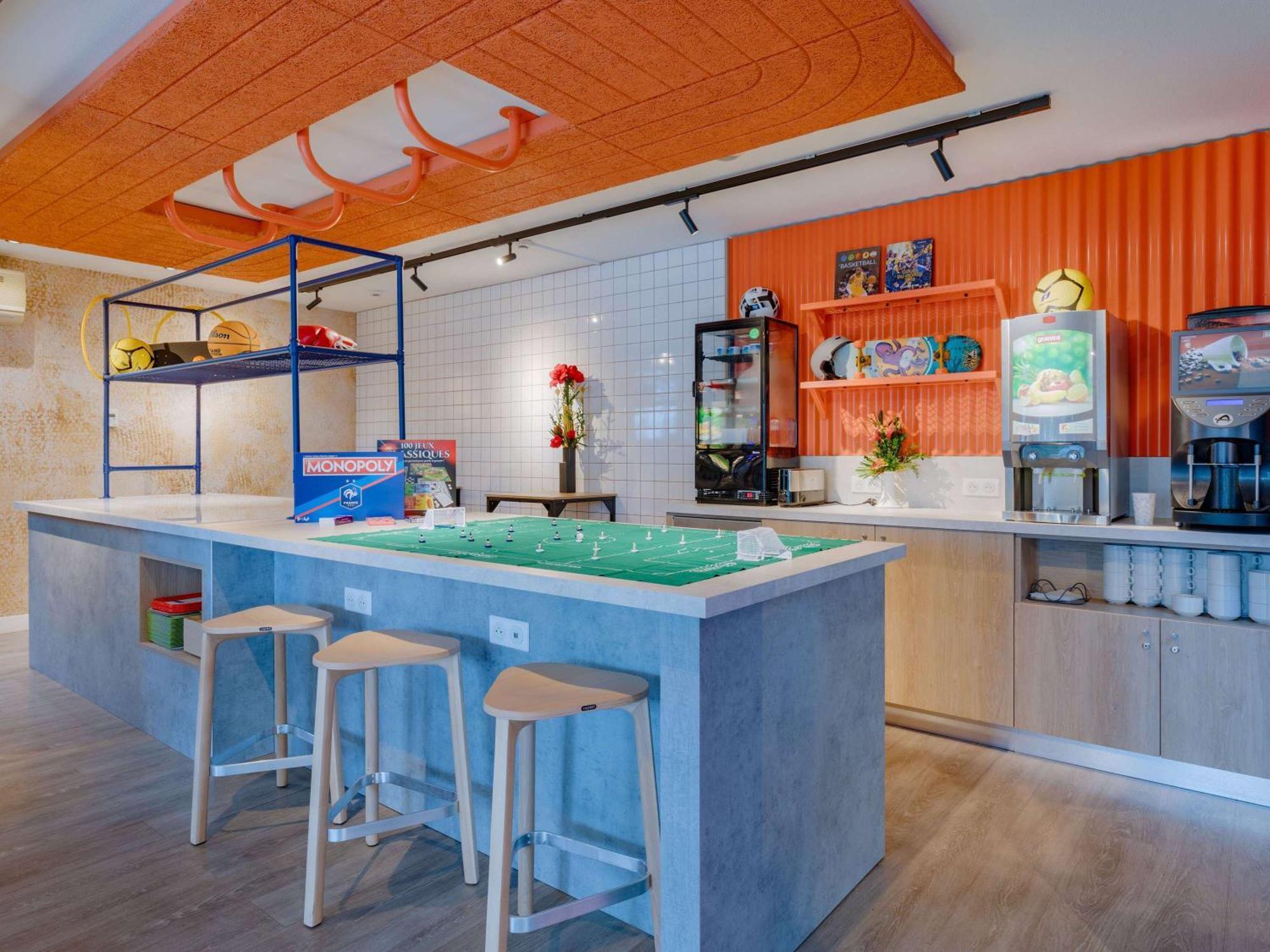 Ibis Budget Lyon Est Saint Quentin Fallavier Zewnętrze zdjęcie
